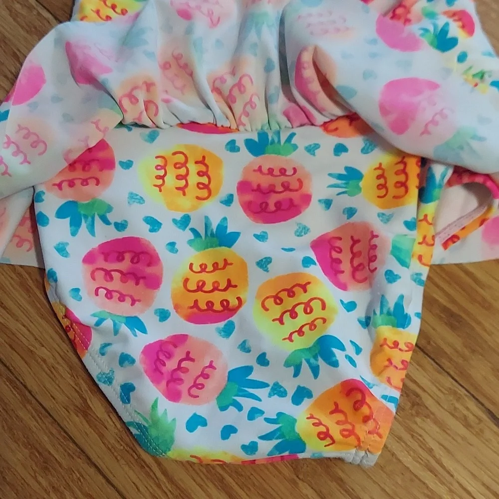 🎁 10/$25 pineapple one piece swimsuit, one piece, sz 4, with ruffle and halter